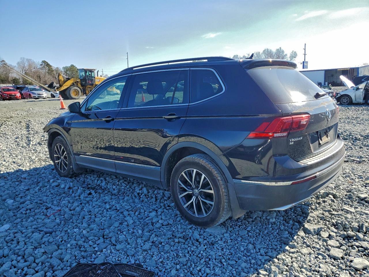 2020 Volkswagen Tiguan Se - Image 2