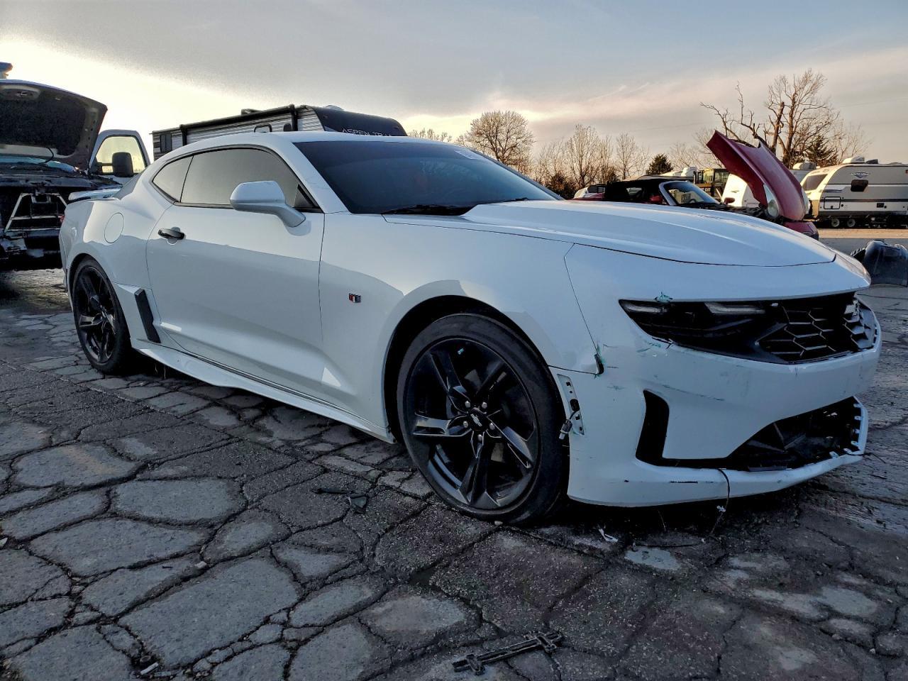 2019 Chevrolet Camaro Ls - Image 4