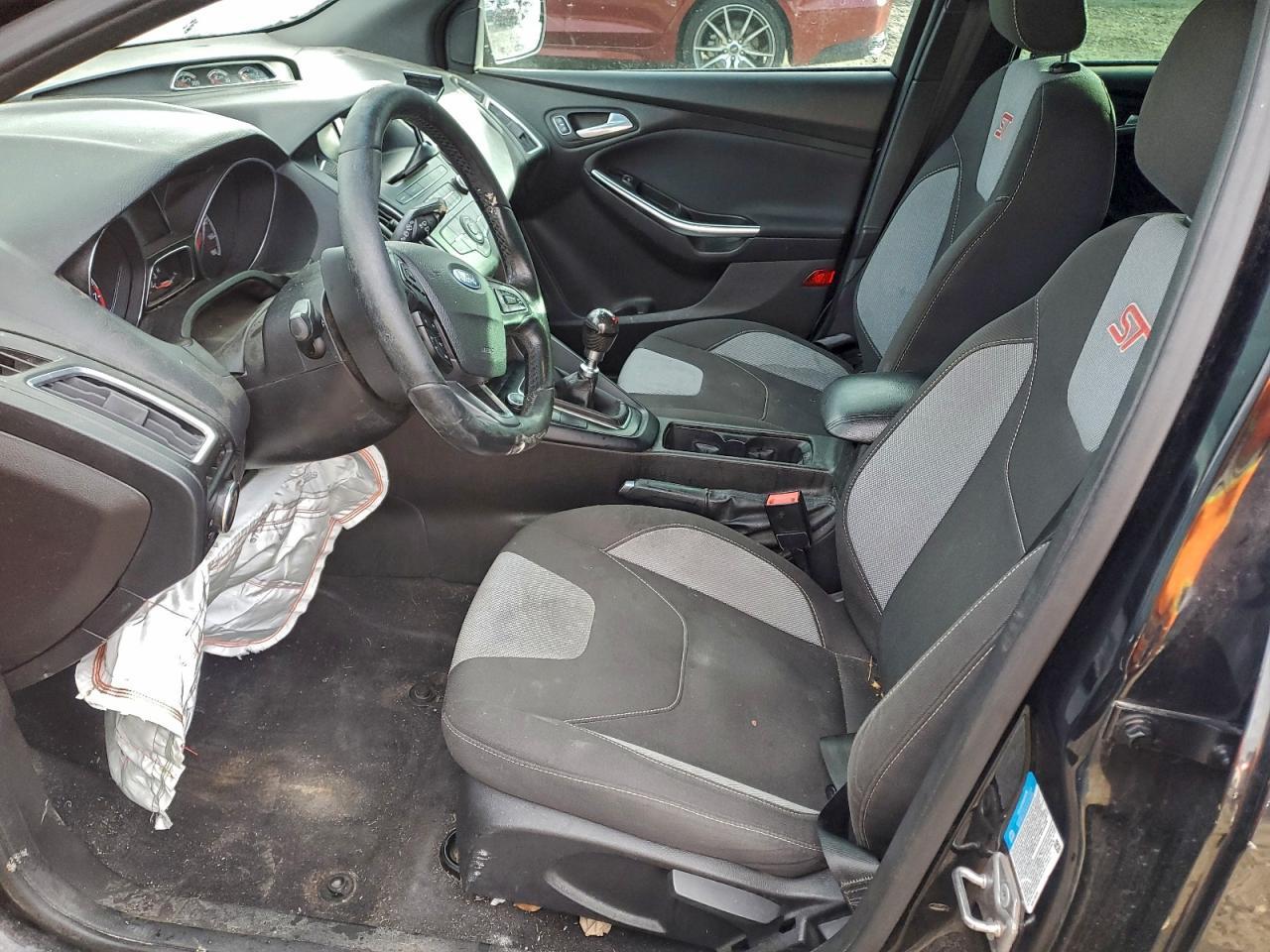 2016 Ford Focus St - Image 7