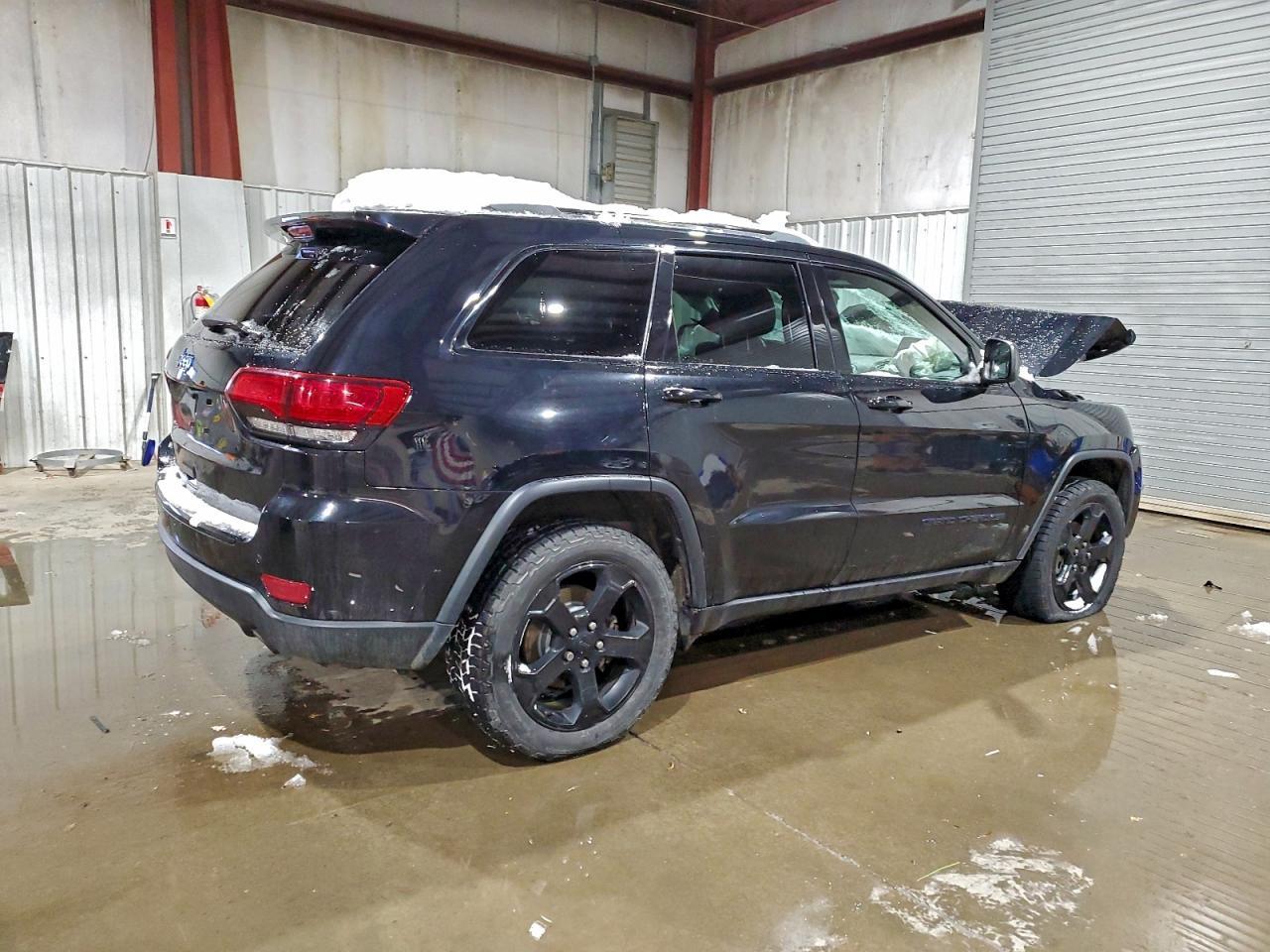 2018 Jeep Grand Cherokee Laredo - Фото 3