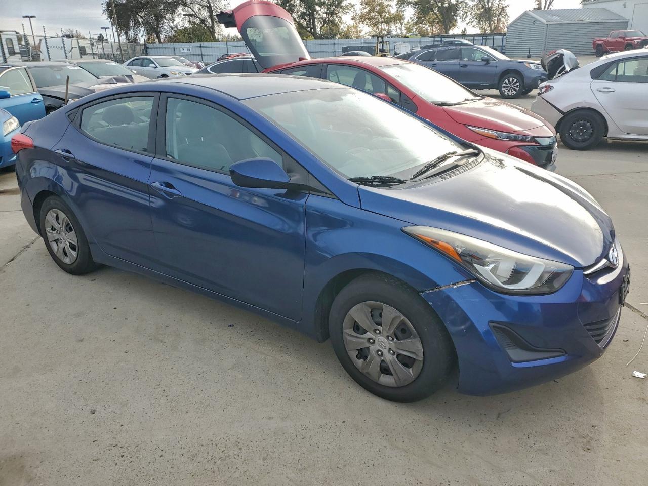 2016 Hyundai Elantra Se - Фото 4