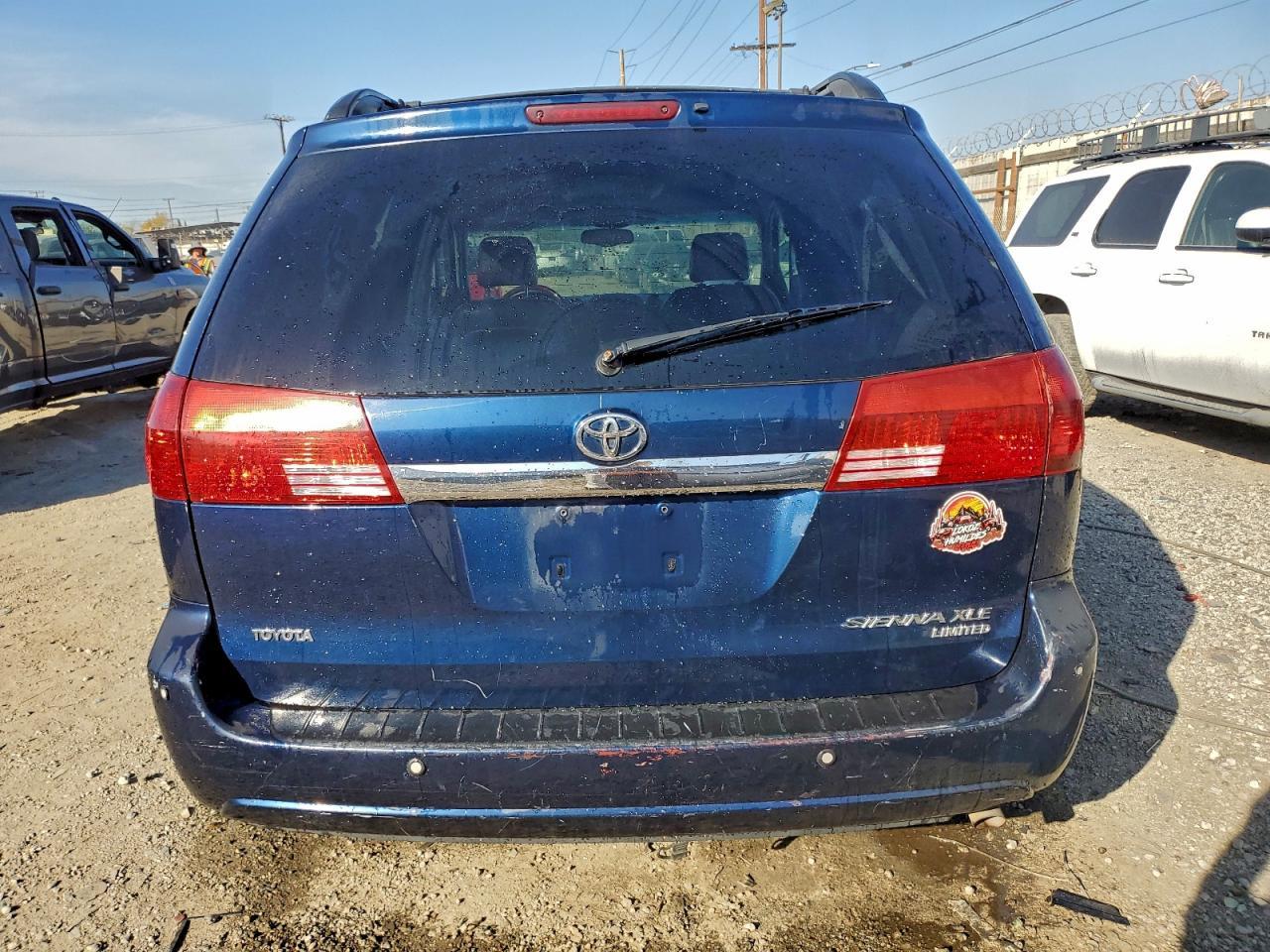 2005 Toyota Sienna Xle - Фото 6