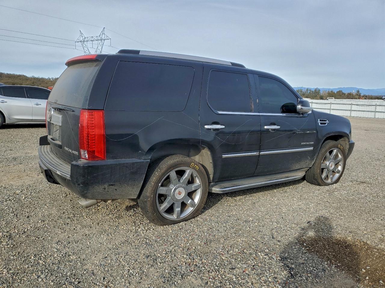 2013 Cadillac Escalade Luxury - Фото 3