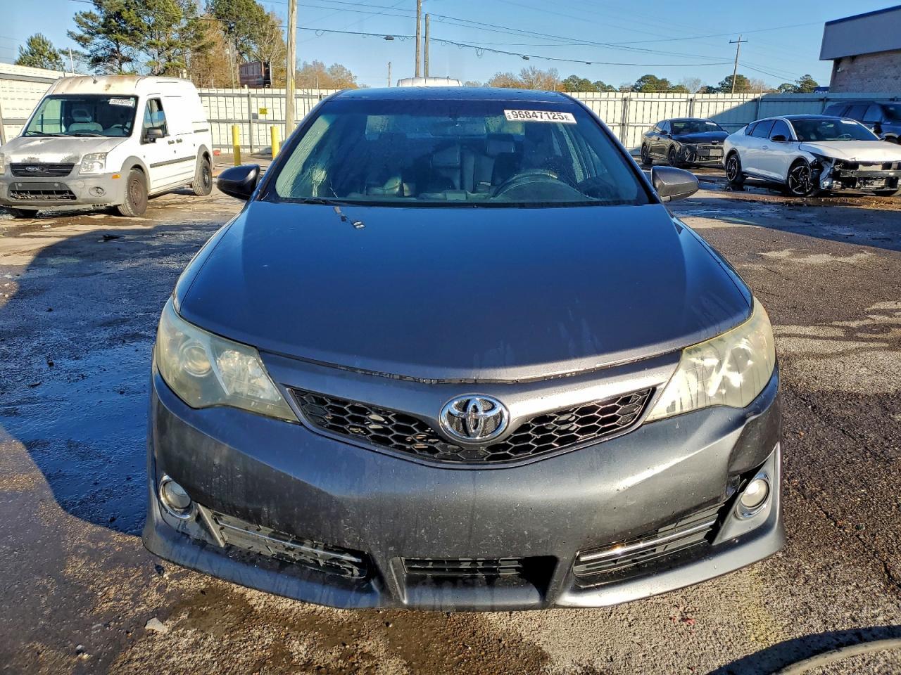 2013 Toyota Camry L - Фото 5