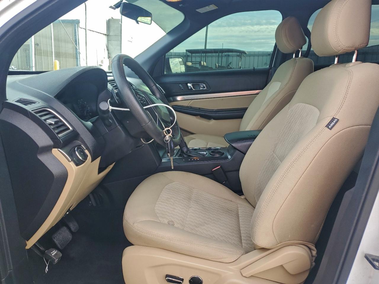 2017 Ford Explorer - Фото 7