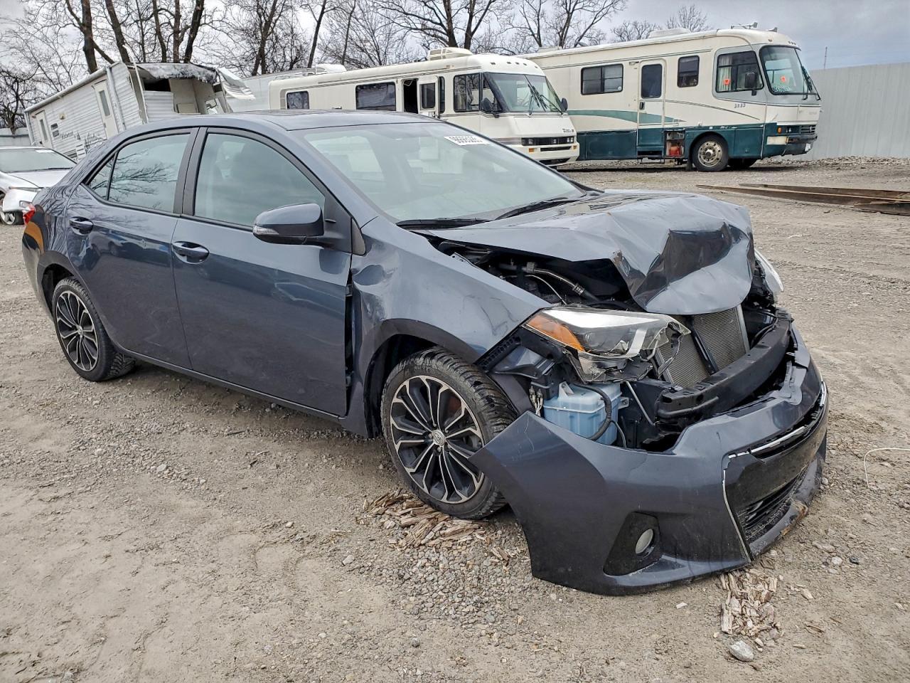 2014 Toyota Corolla L - Фото 4
