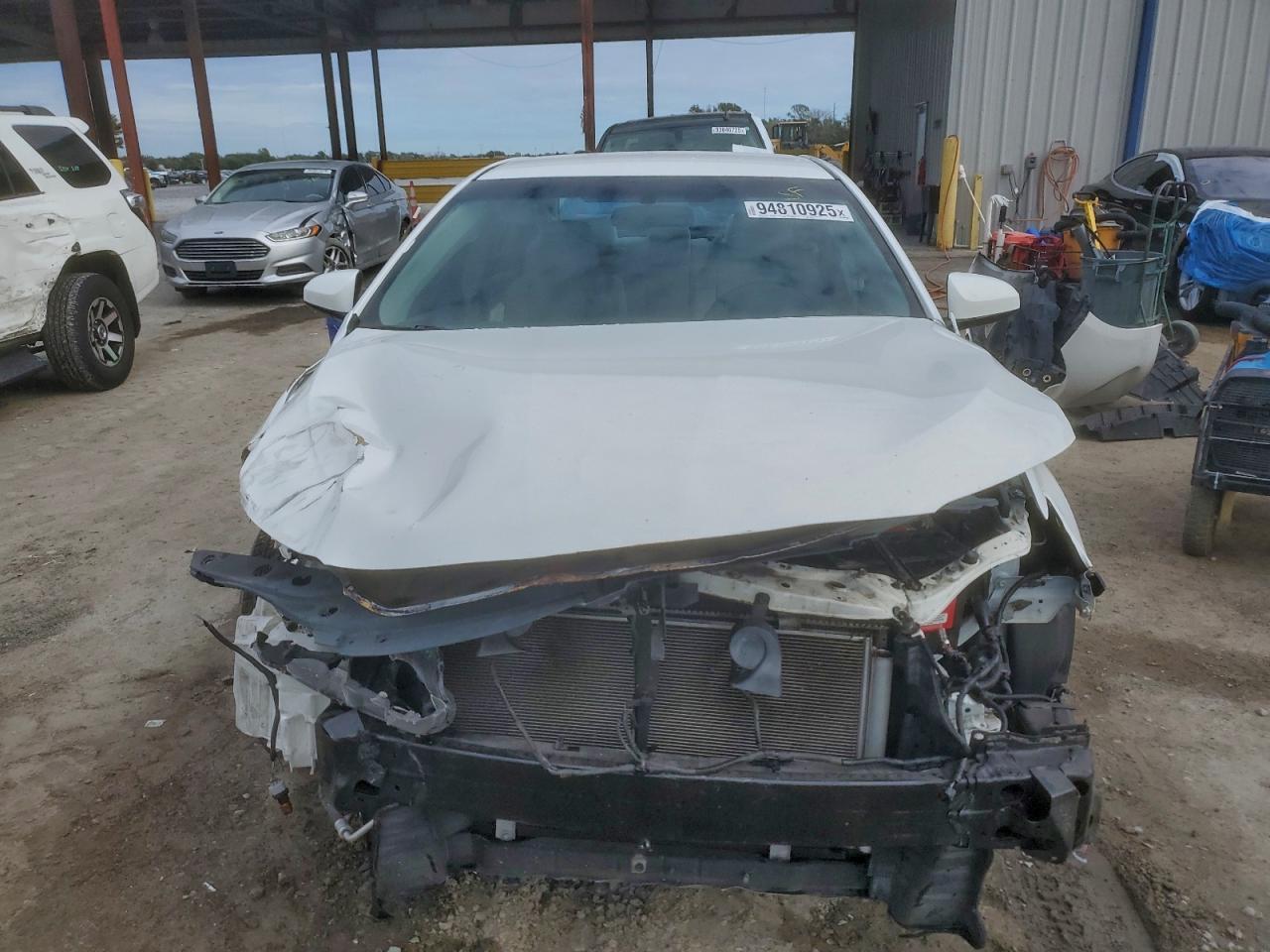 2017 Toyota Camry Le - Фото 5