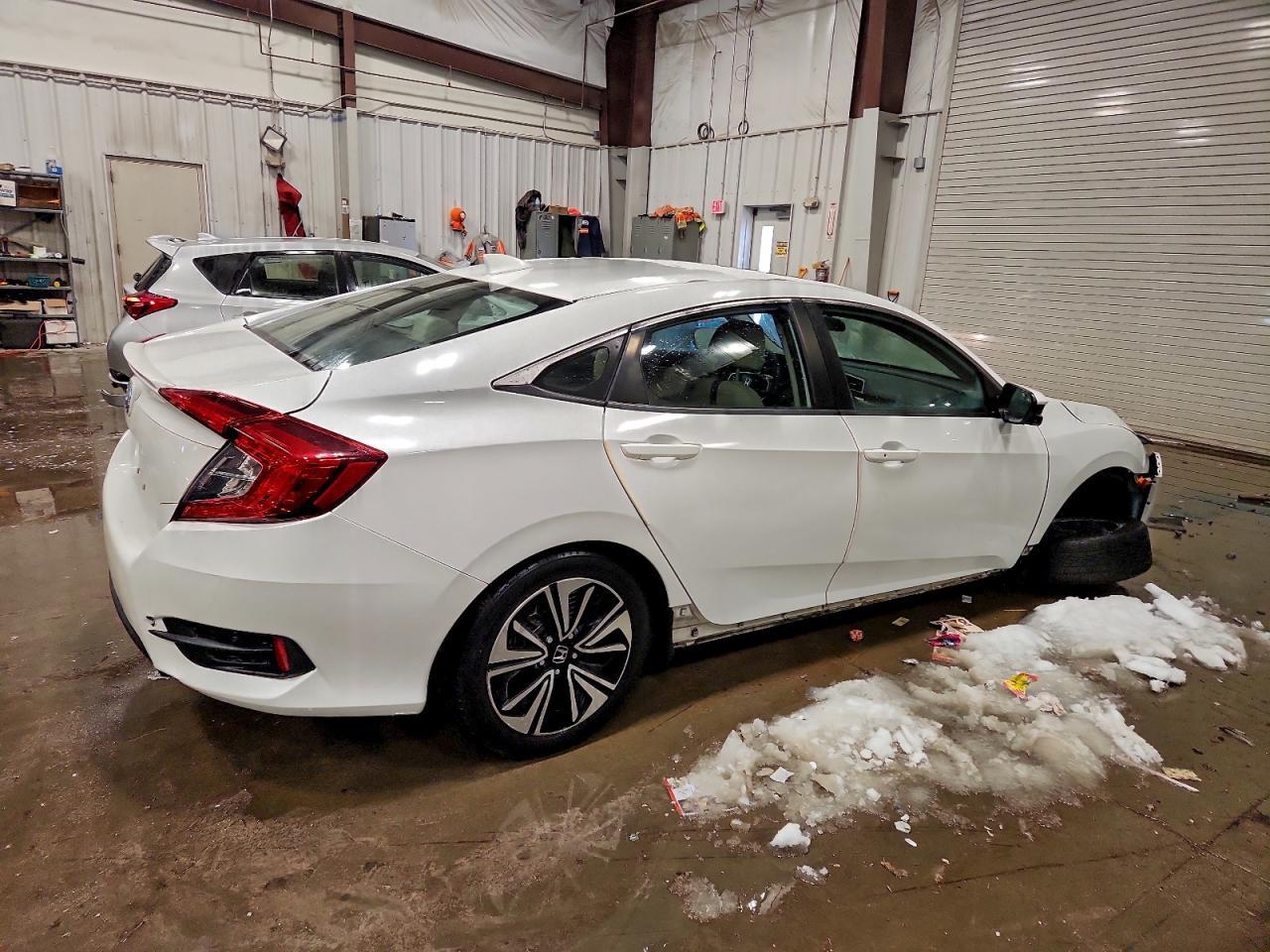 2016 Honda Civic Ex - Фото 3