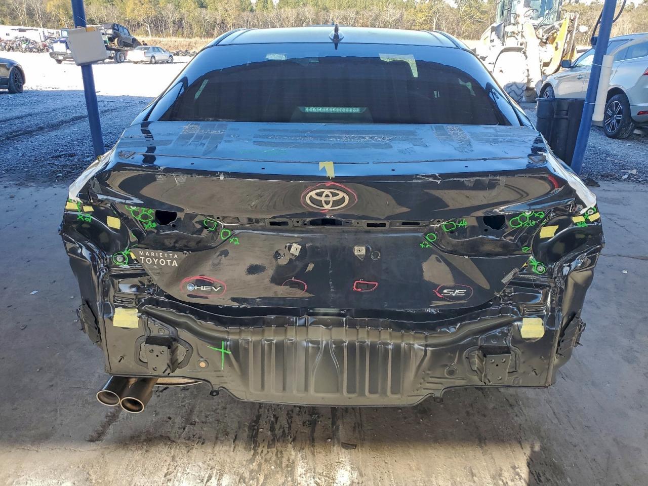 2025 Toyota Camry Xse - Image 6