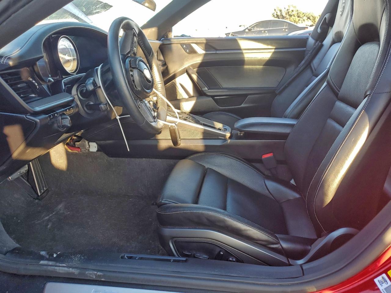 2021 Porsche 911 Carrera - Image 7