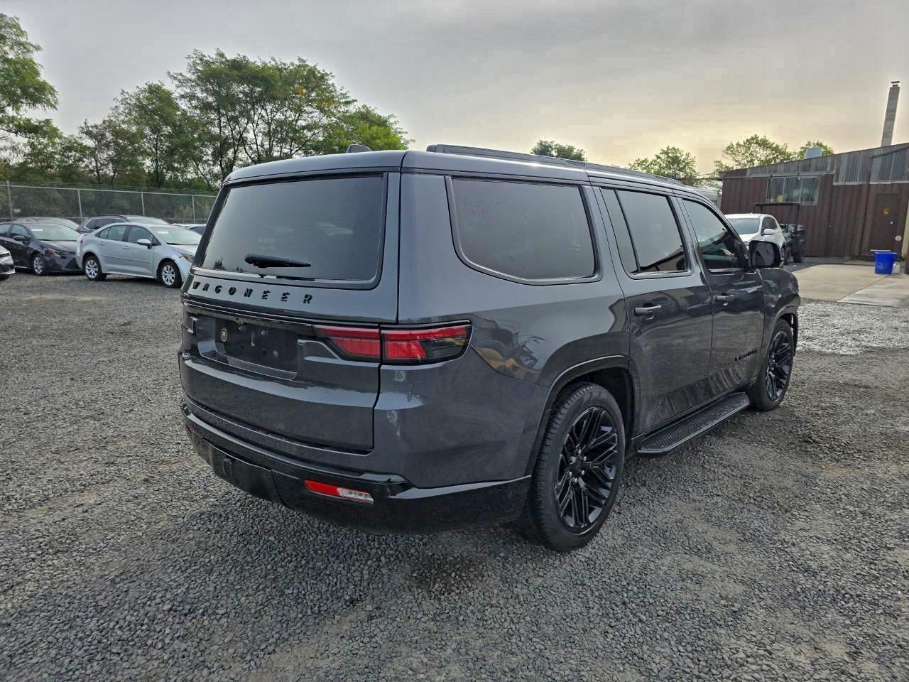 2024 Jeep Wagoneer Series Ii - Image 4