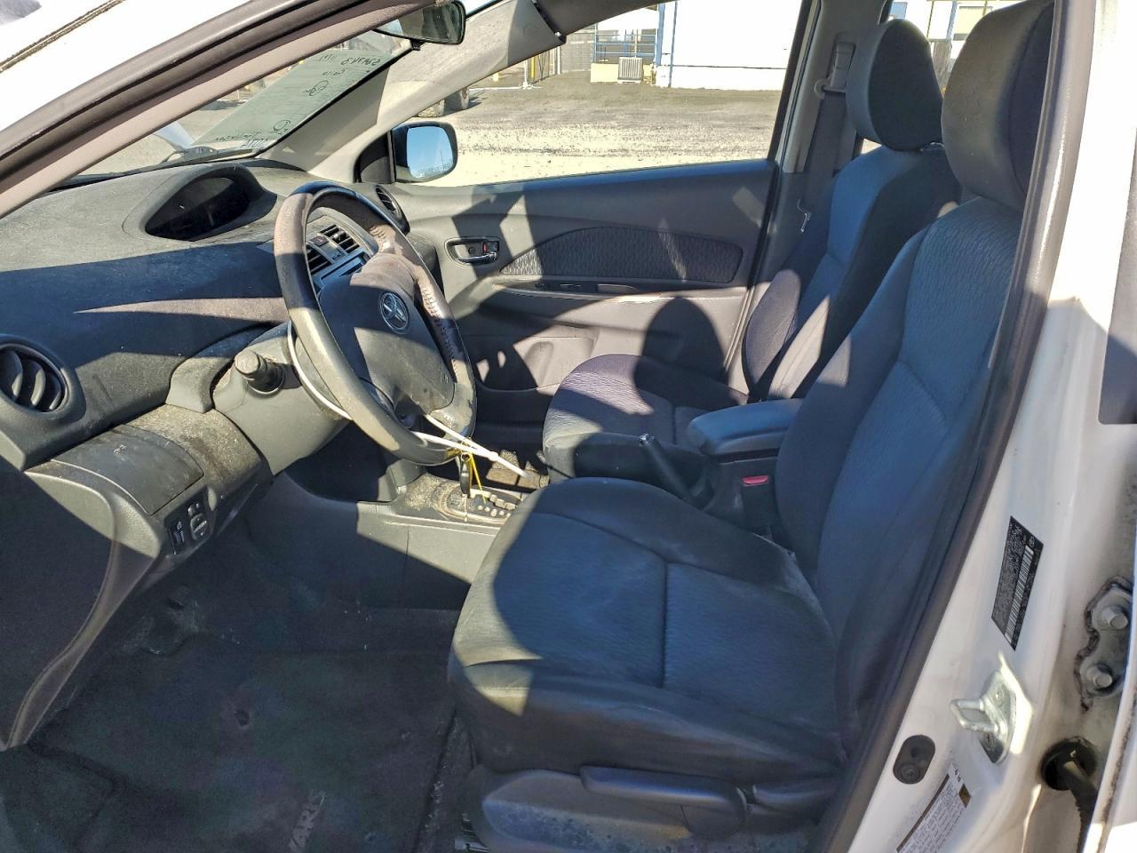 2009 Toyota Yaris - Image 7