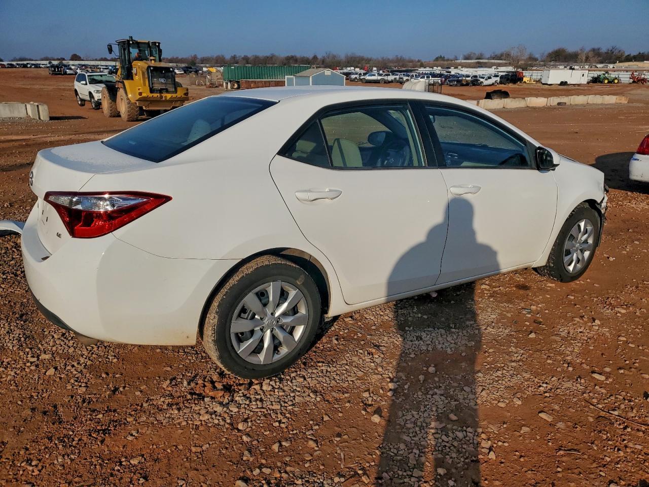 2016 Toyota Corolla Le - Фото 3