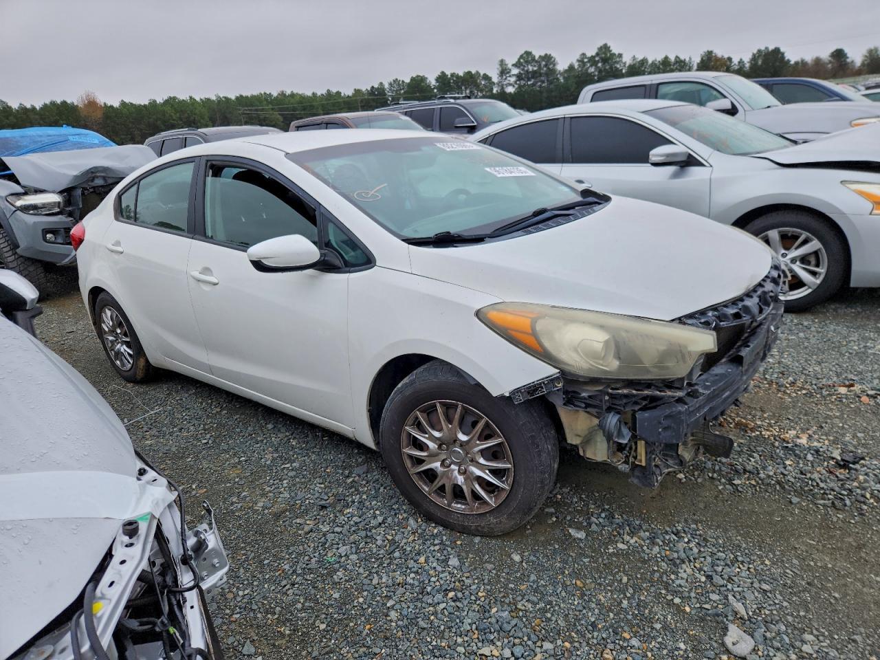 2016 Kia Forte Lx - Image 4