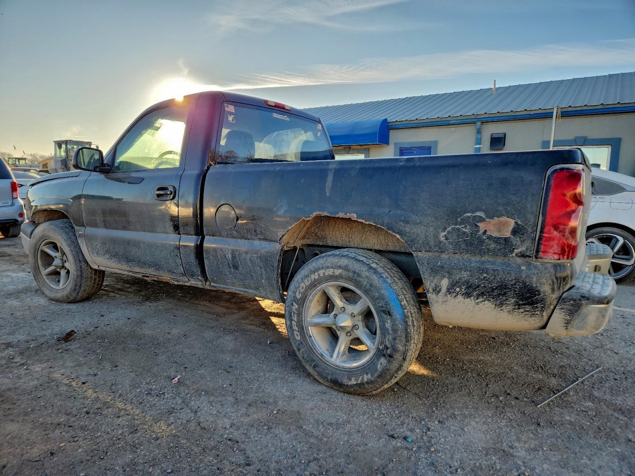 2006 Chev Silverado - Фото 2
