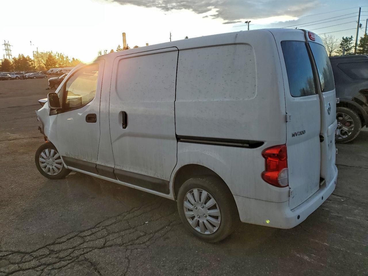 2016 Nissan Nv200 2.5S - Image 2