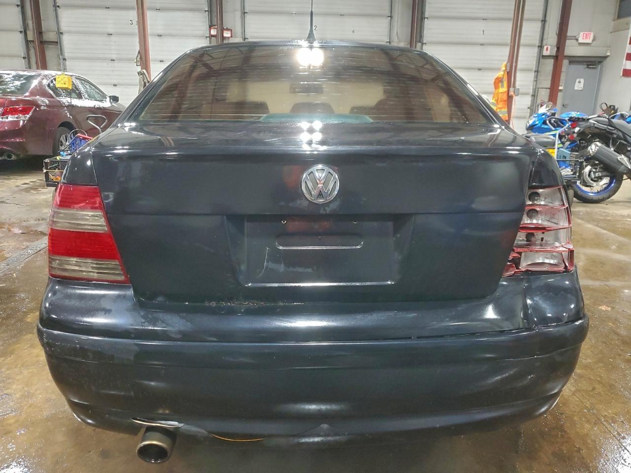 2004 Volkswagen Jetta Gls - Фото 6