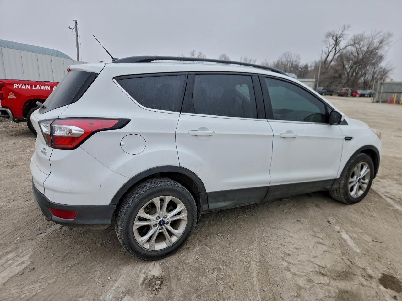 2018 Ford Escape Se - Фото 3
