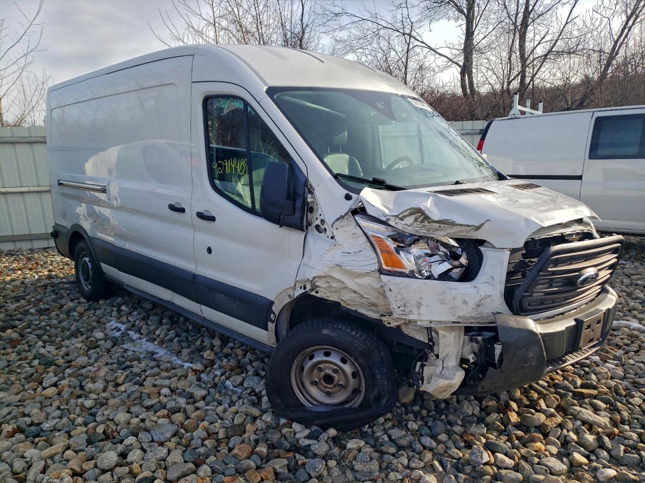 2018 Ford Transit 250 Delivery Van - Фото 4