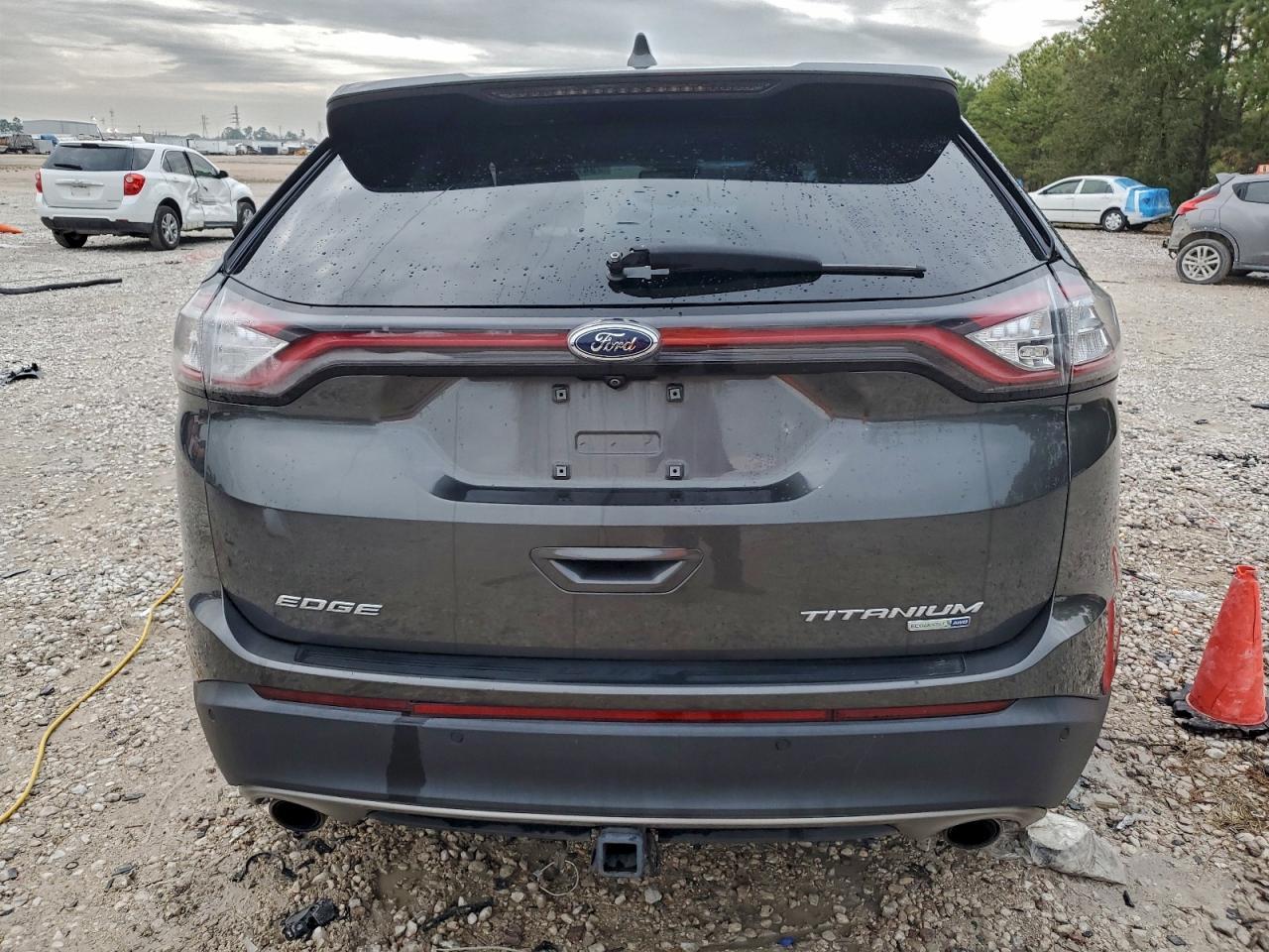 2017 Ford Edge Titanium - Image 6