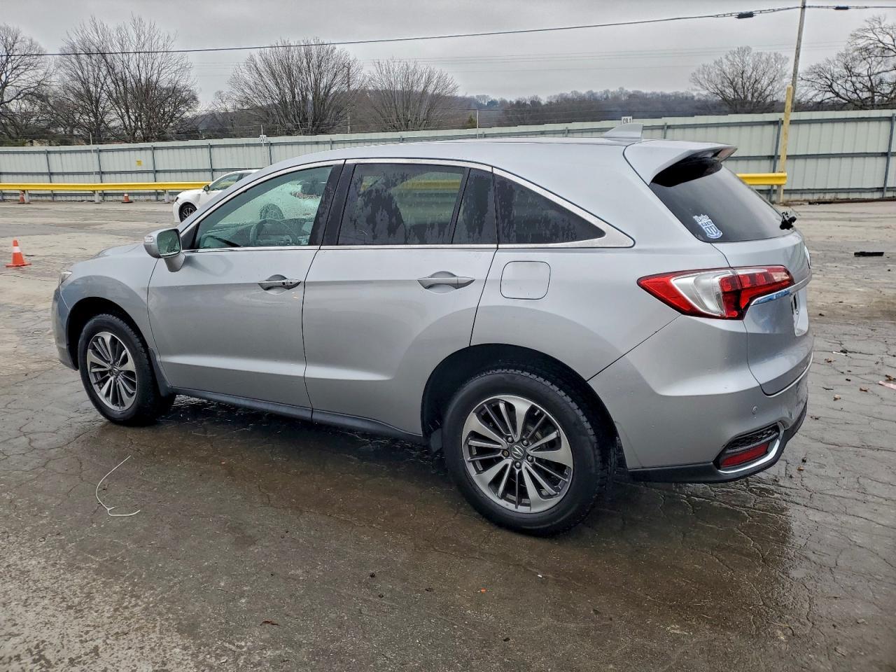 2017 Acura Rdx Advance - Image 2