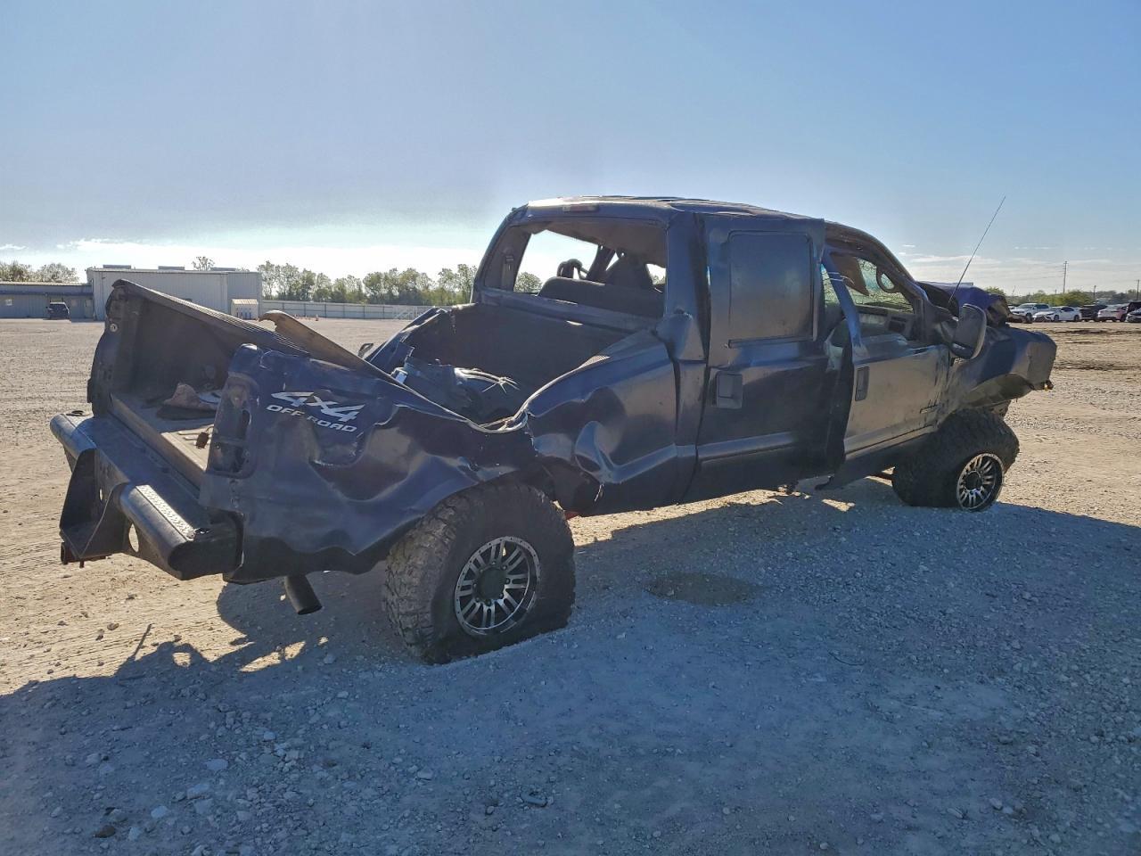 2002 Ford F250 Super Duty - Image 3