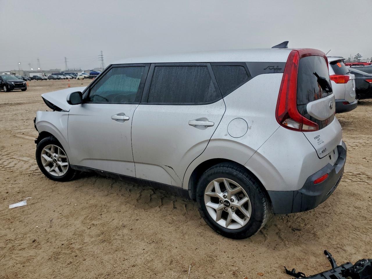 2021 Kia Soul Lx - Image 2