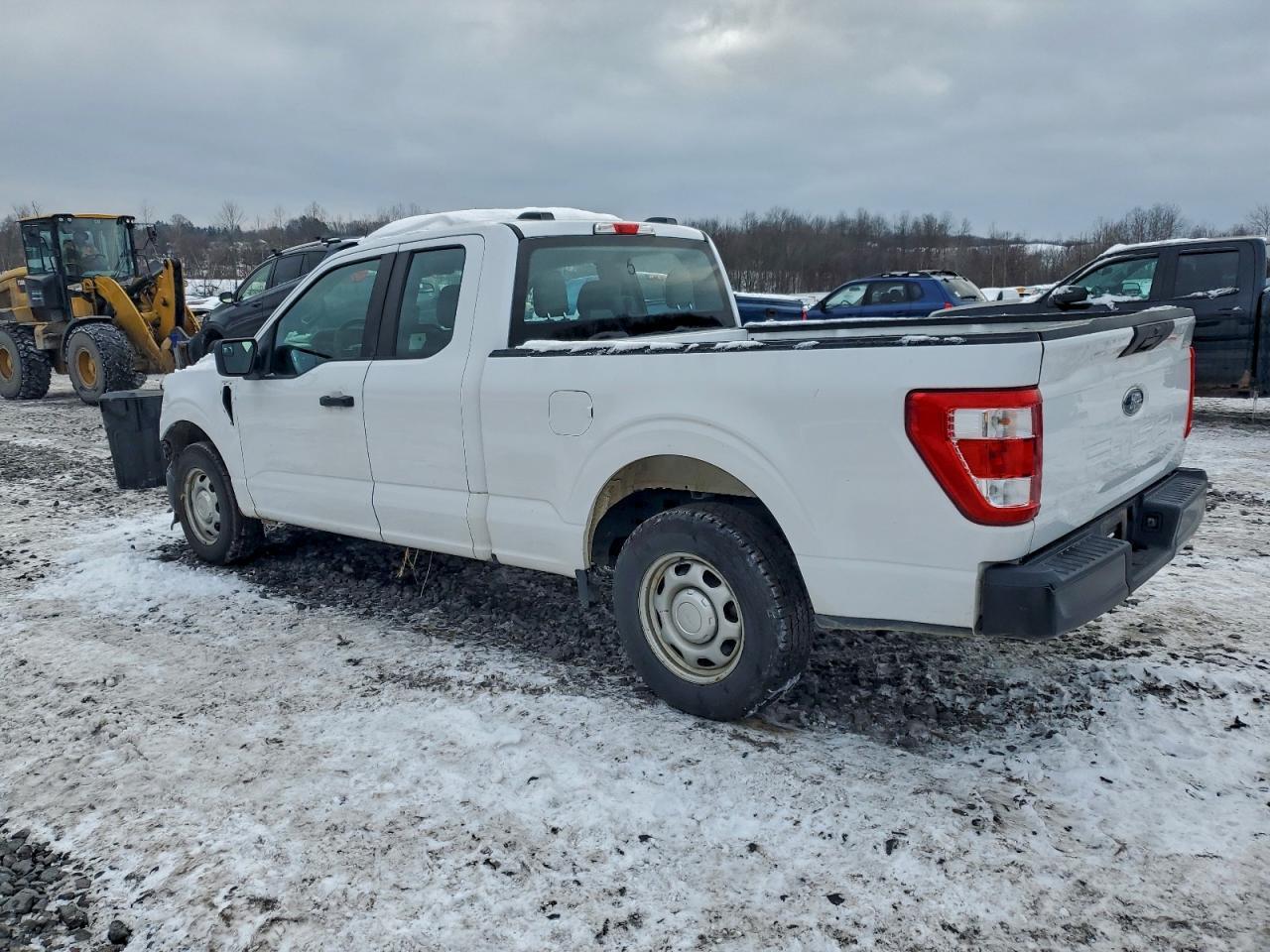 2021 Ford F150 Super Cab - Фото 2