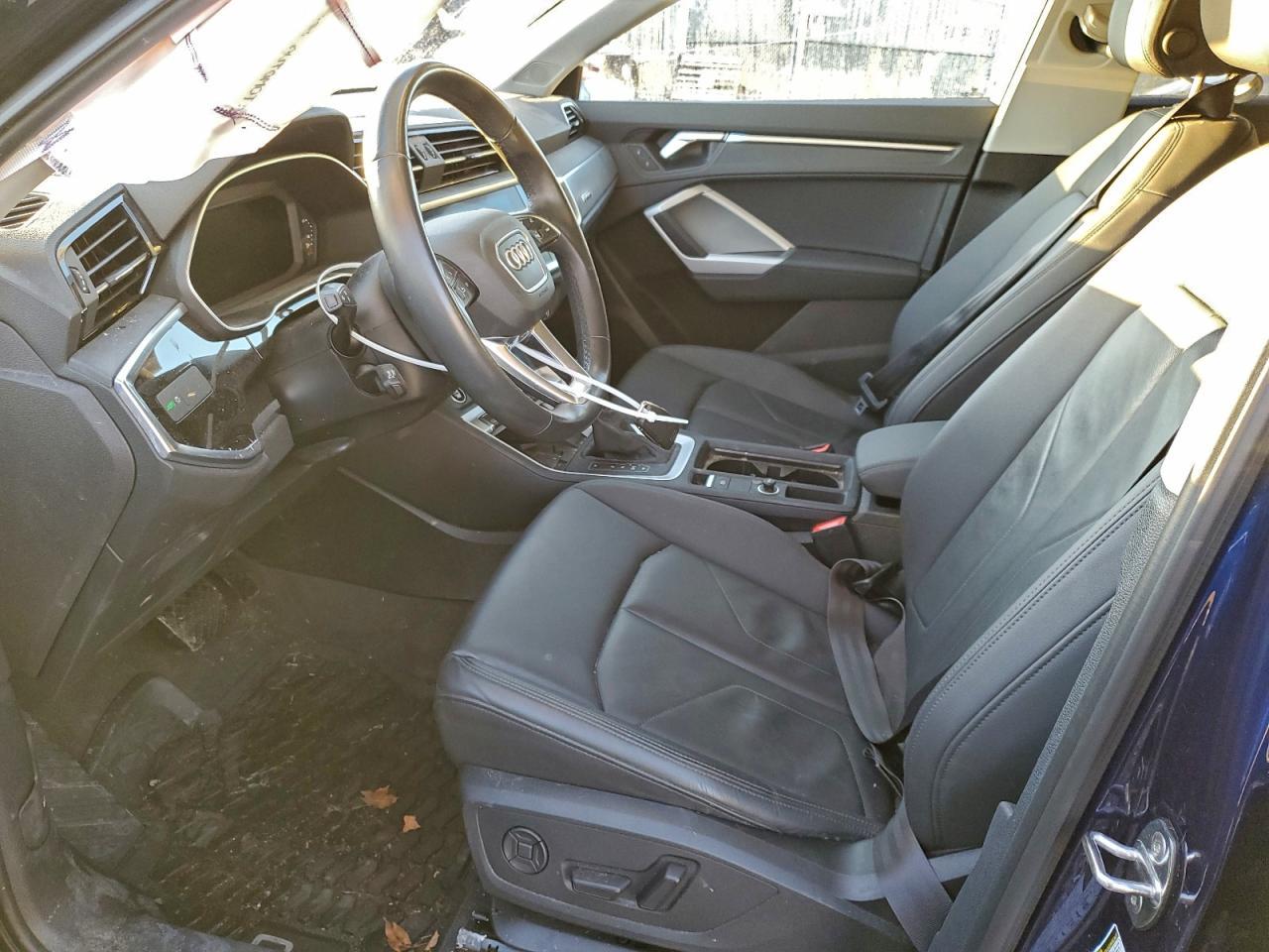 2021 Audi Q3 Premium Plus 40 - Image 7