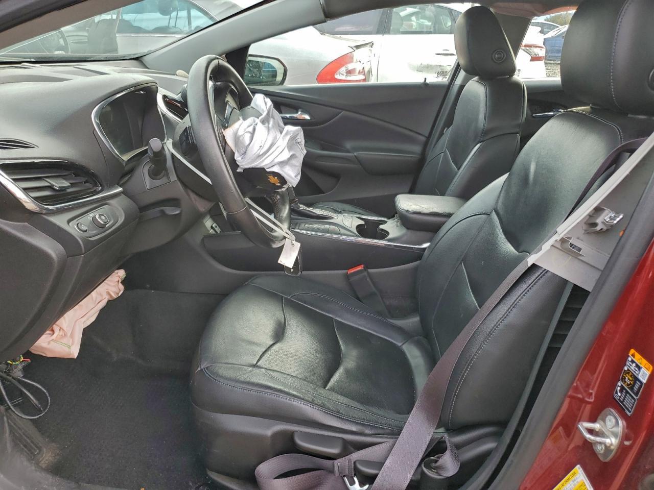 2017 Chevrolet Volt Premier - Image 7