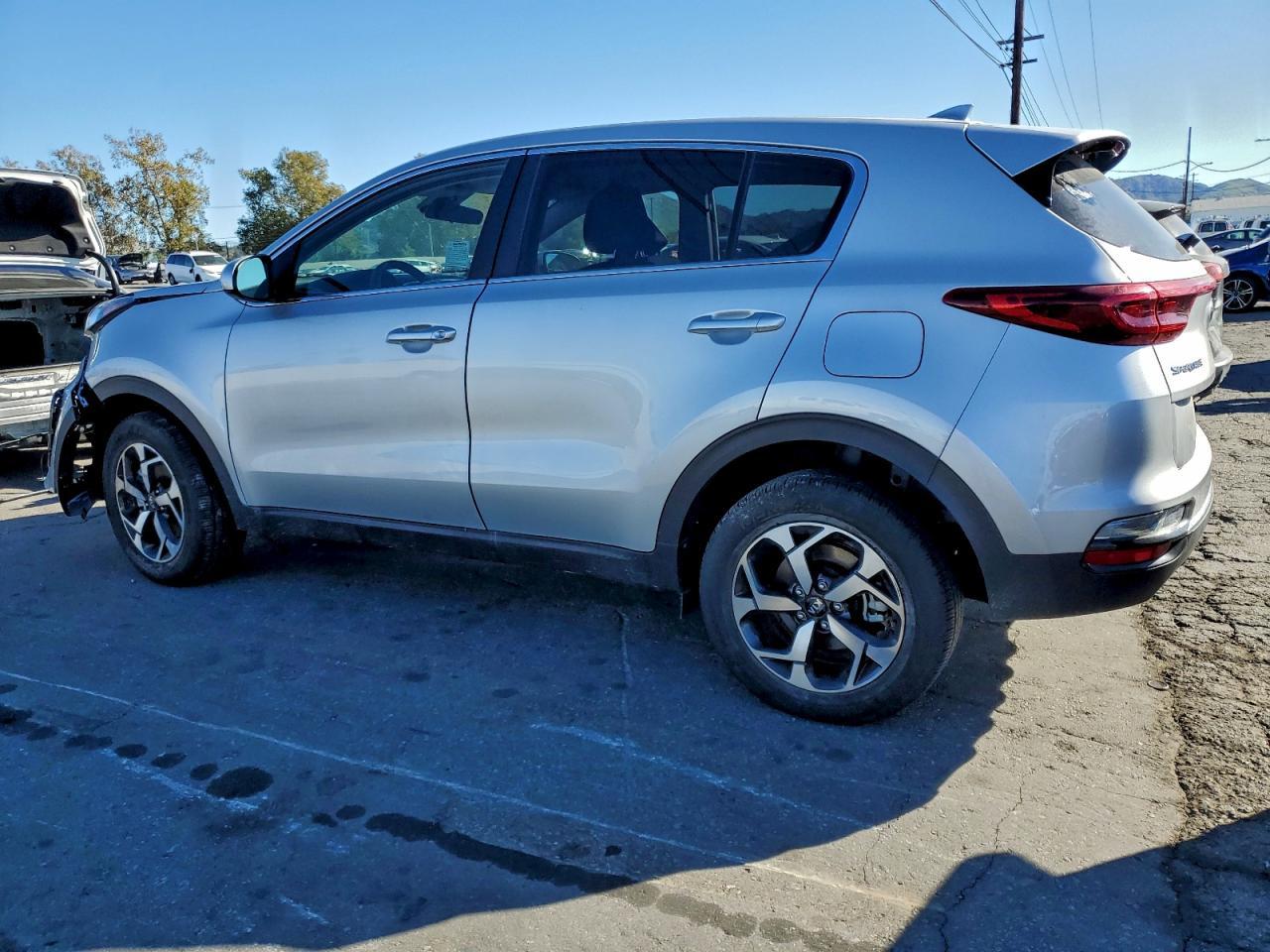2022 Kia Sportage Lx - Фото 2