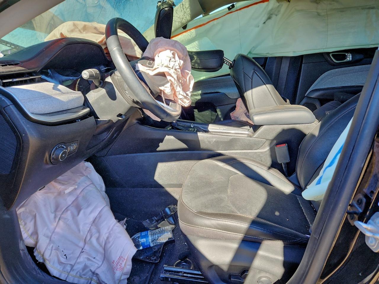 2022 Jeep Compass Latitude Lux - Image 7