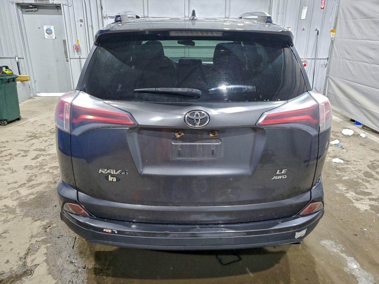 2017 Toyota Rav4 Le - Image 6