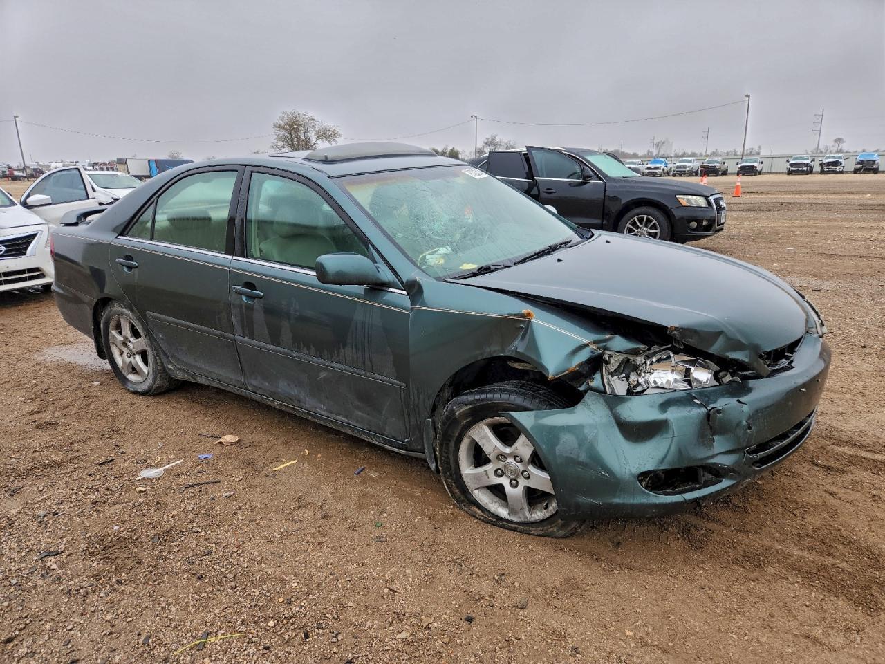 2002 Toyota Camry Le - Image 4