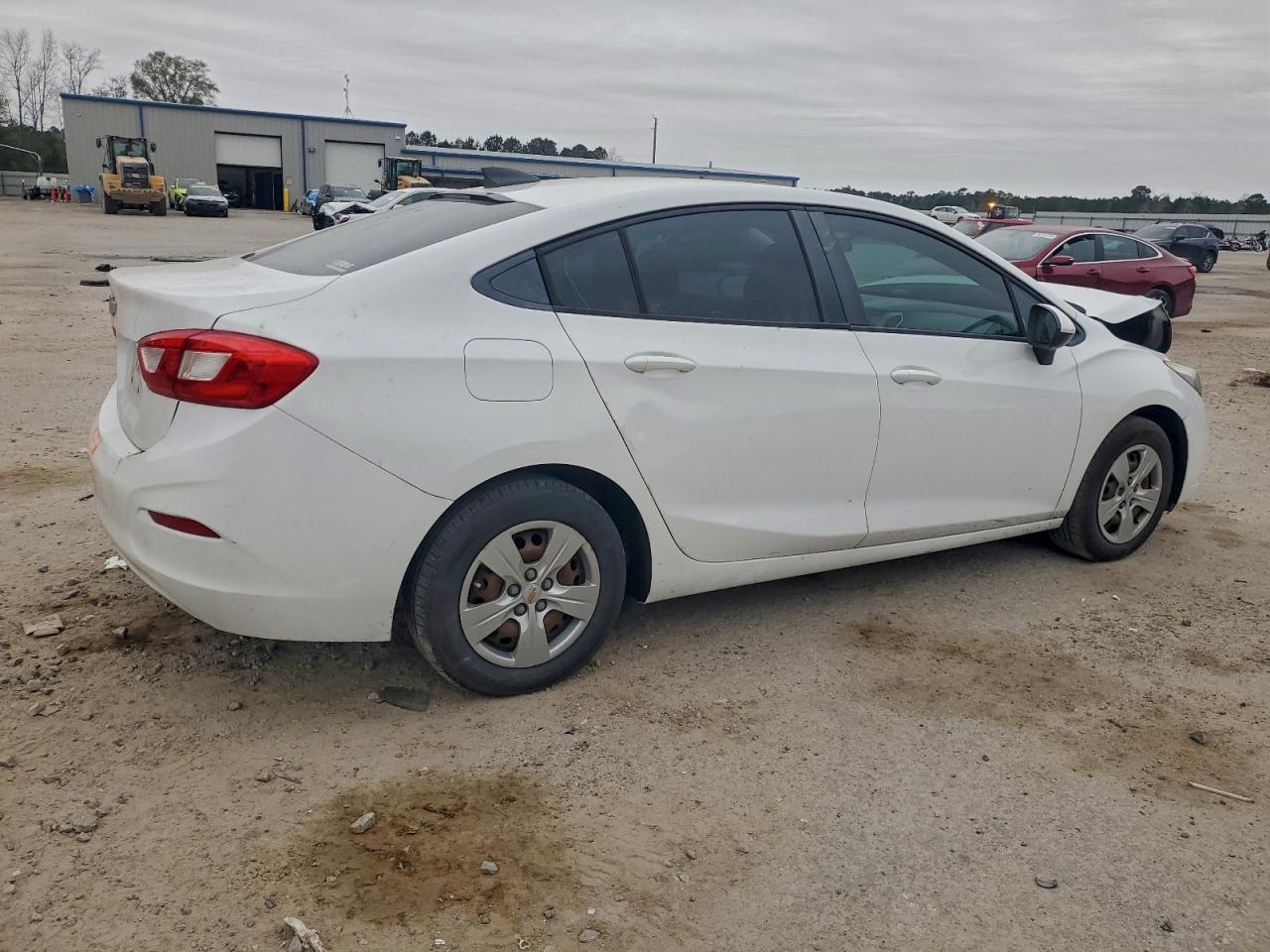 2017 Chevrolet Cruze Ls - Image 3
