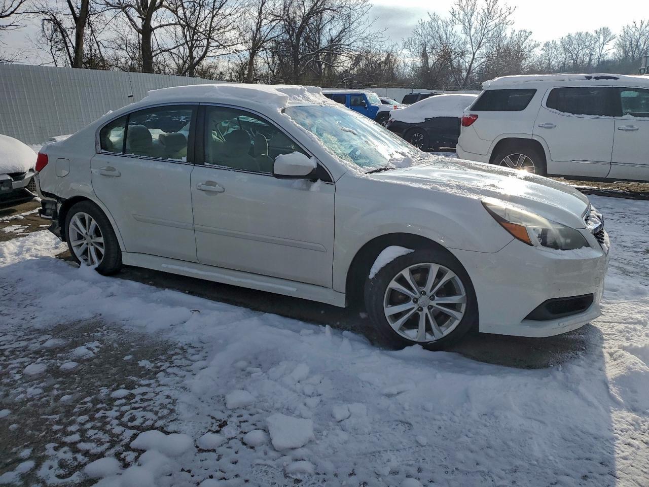 2013 Subaru Legacy 2.5I Premium - Фото 4