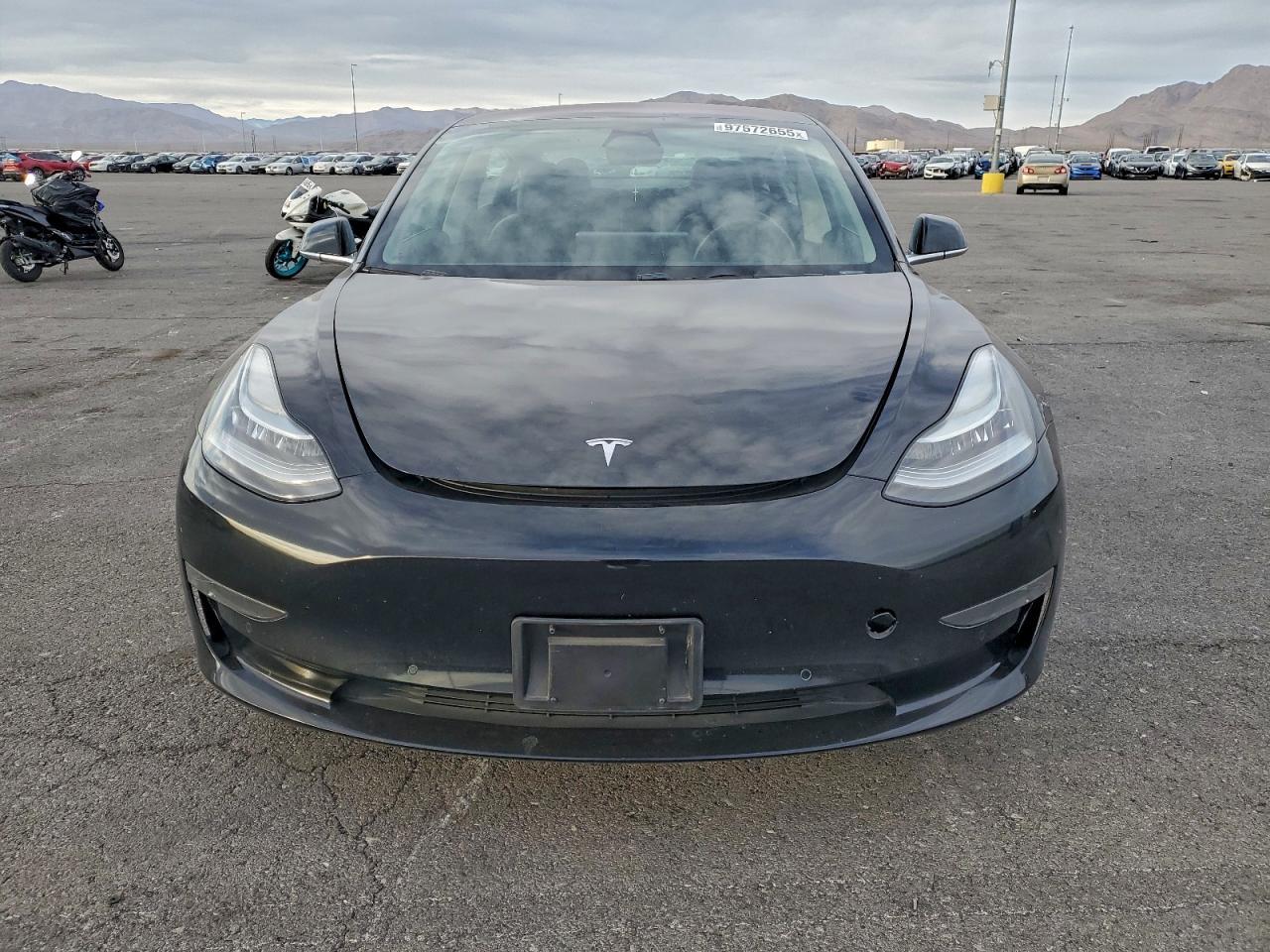 2018 Tesla Model 3 - Image 5
