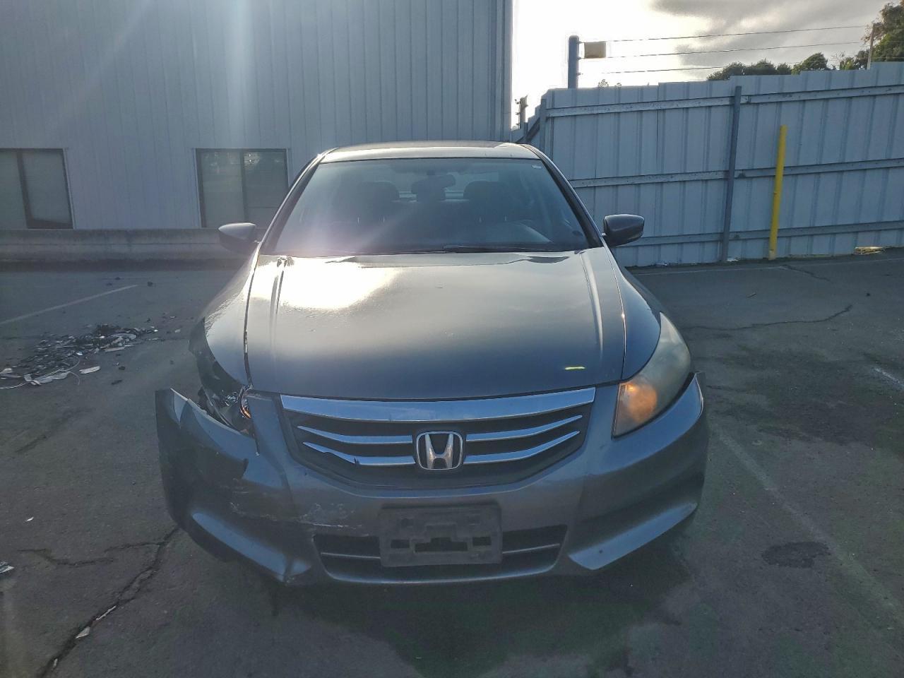 2011 Honda Accord Lxp - Фото 5