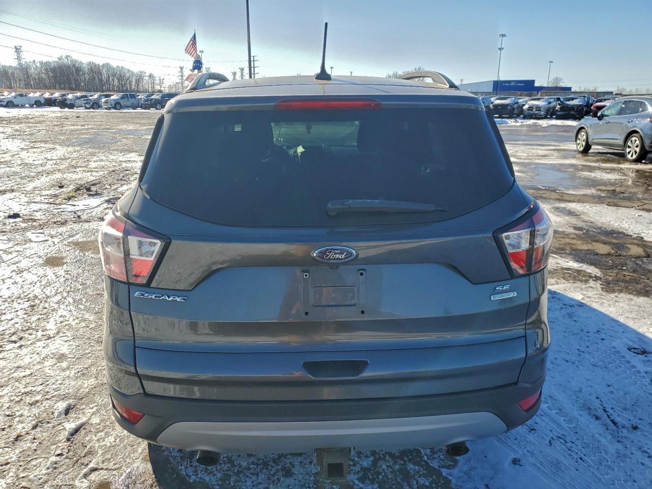 2018 Ford Escape Se - Фото 6