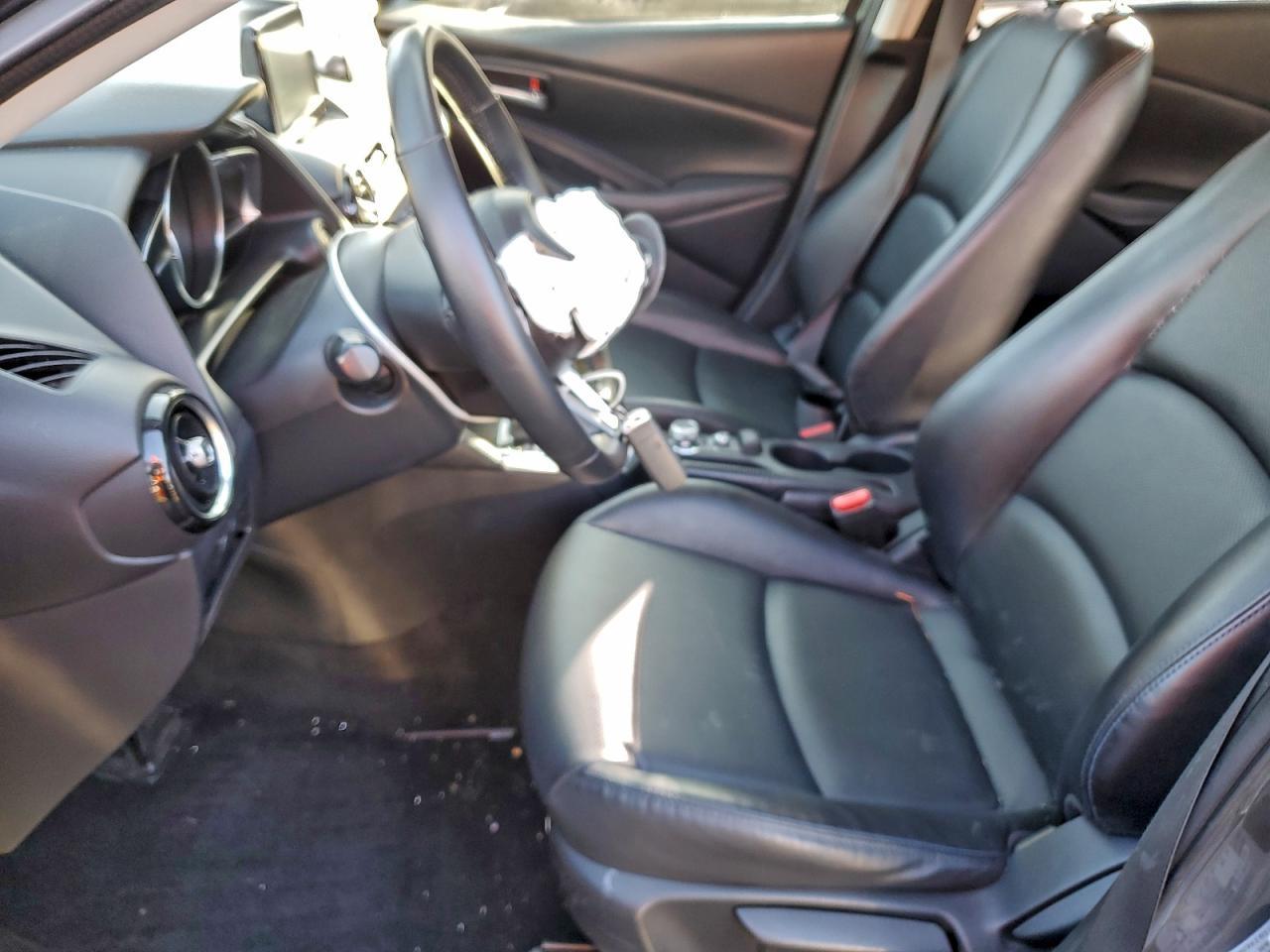 2019 Toyota Yaris L - Фото 7