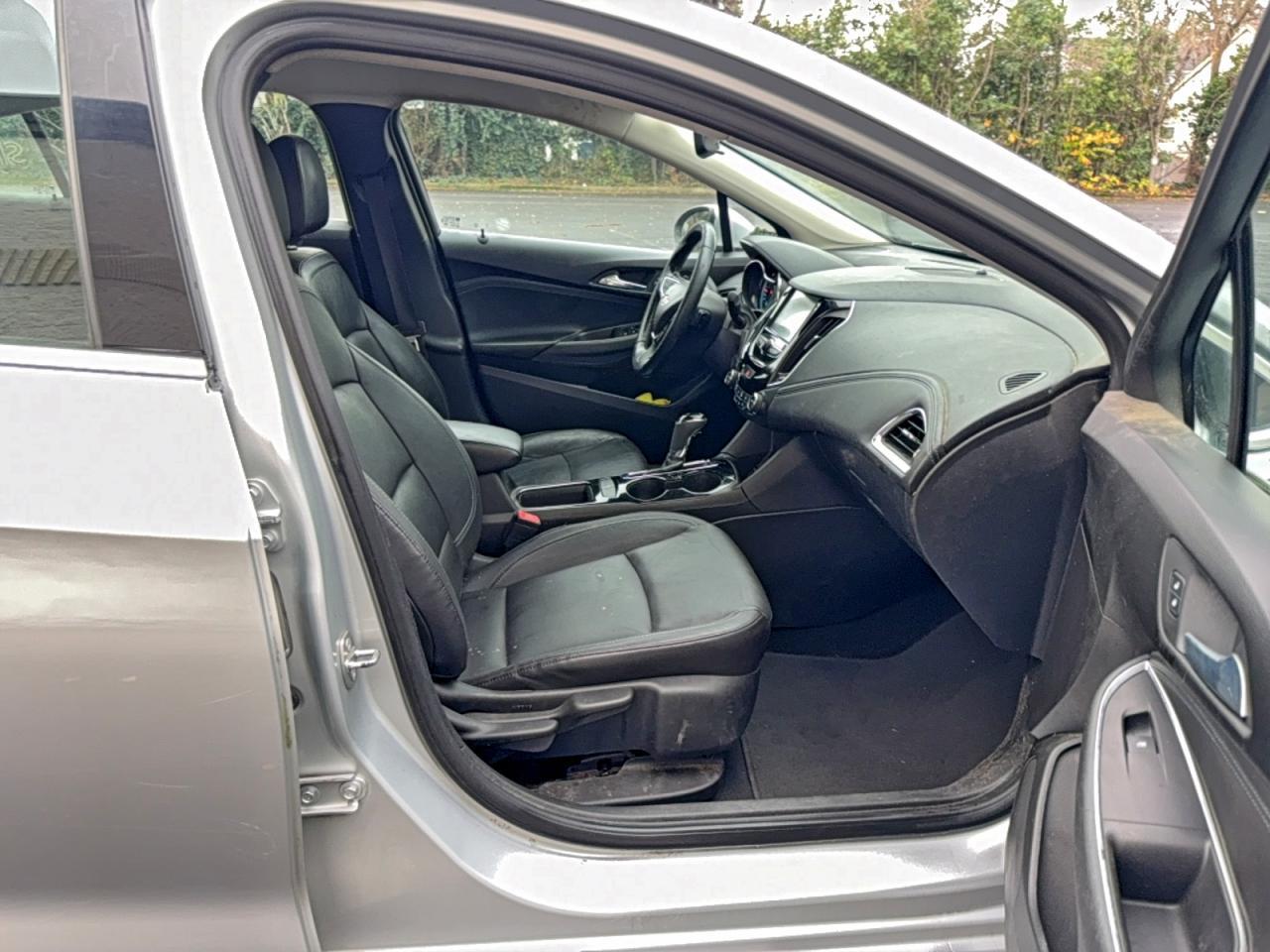 2017 Chevrolet Cruze Premier - Фото 5