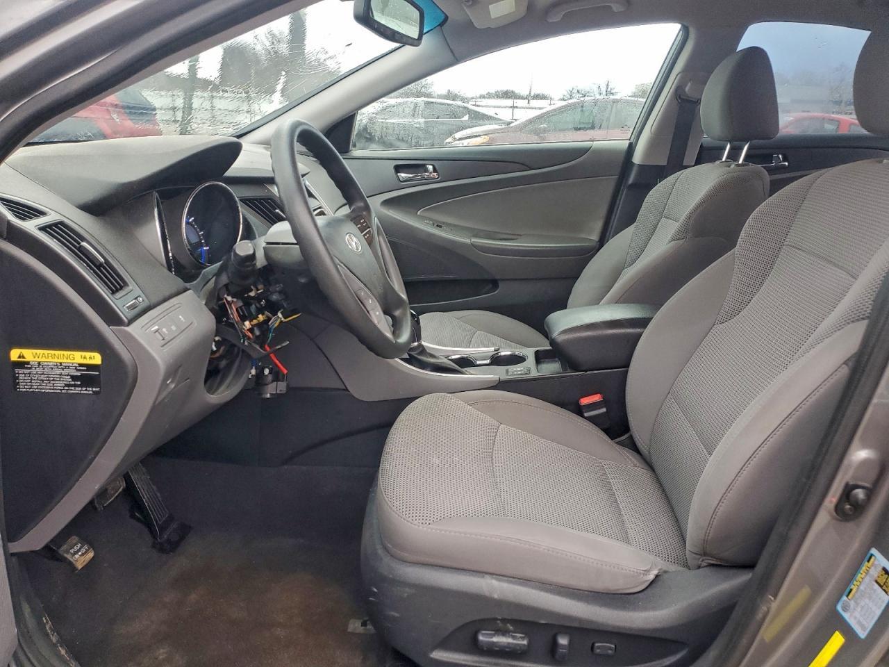 2013 Hyundai Sonata Gls - Image 7