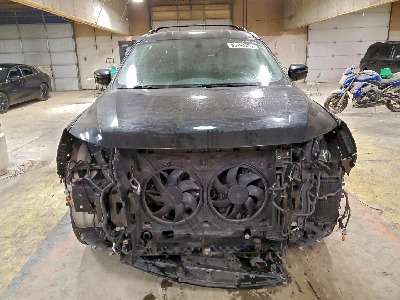 2020 Nissan Pathfinder Sv - Image 5