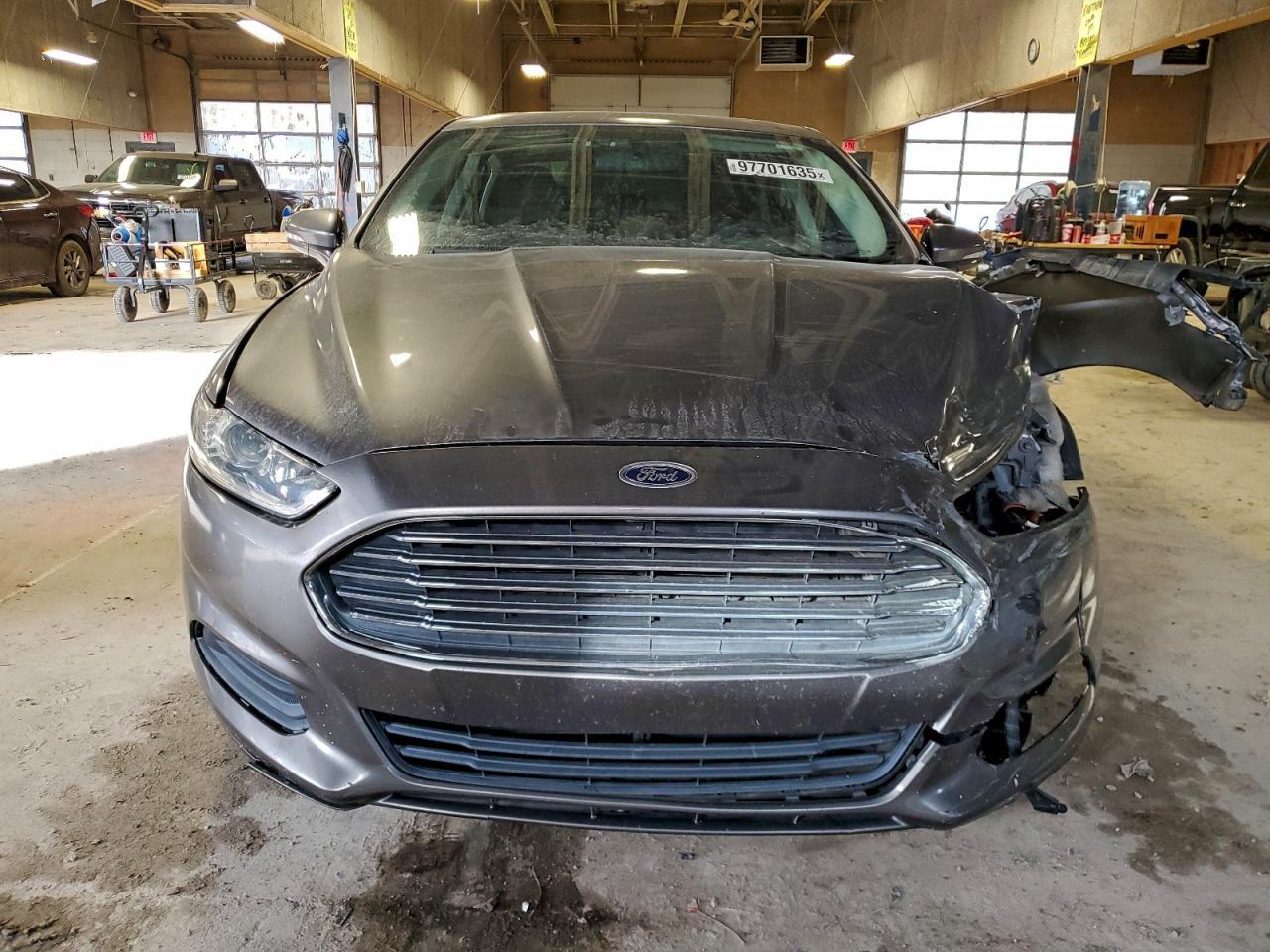 2013 Ford Fusion Se - Фото 5