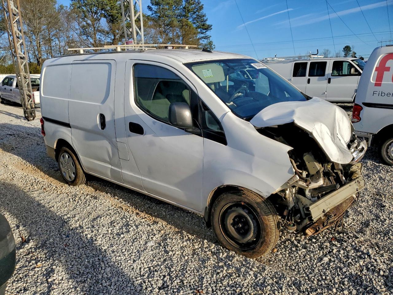 2015 Nissan Nv200 2.5S - Фото 4