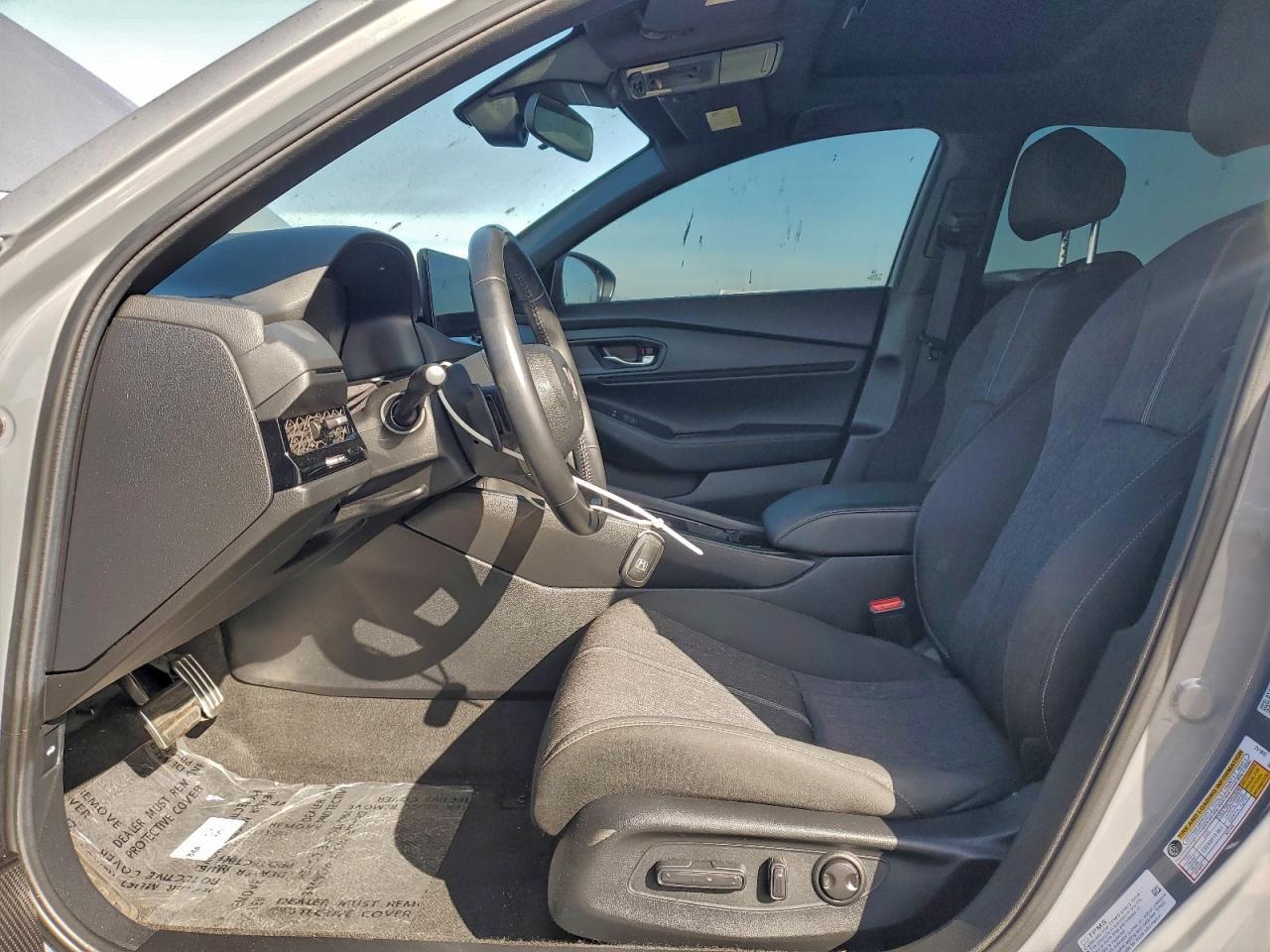 2024 Honda Accord Hybrid Sport - Image 7