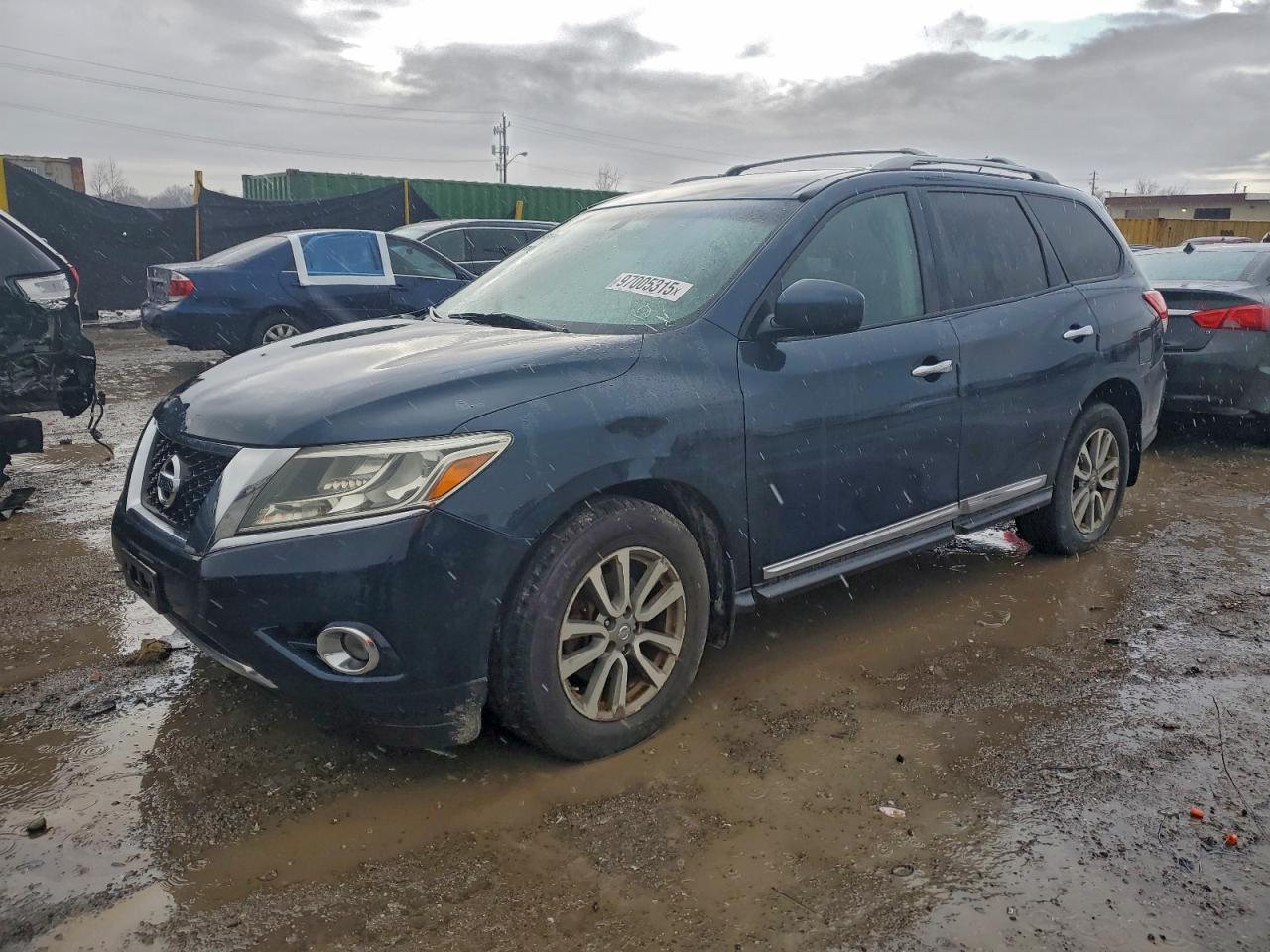 2013 Nissan Pathfinder S