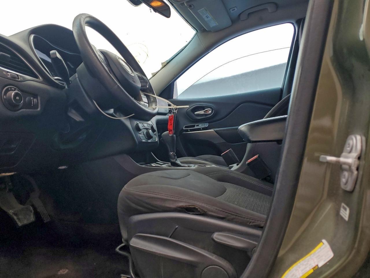 2019 Jeep Cherokee Latitude - Фото 7