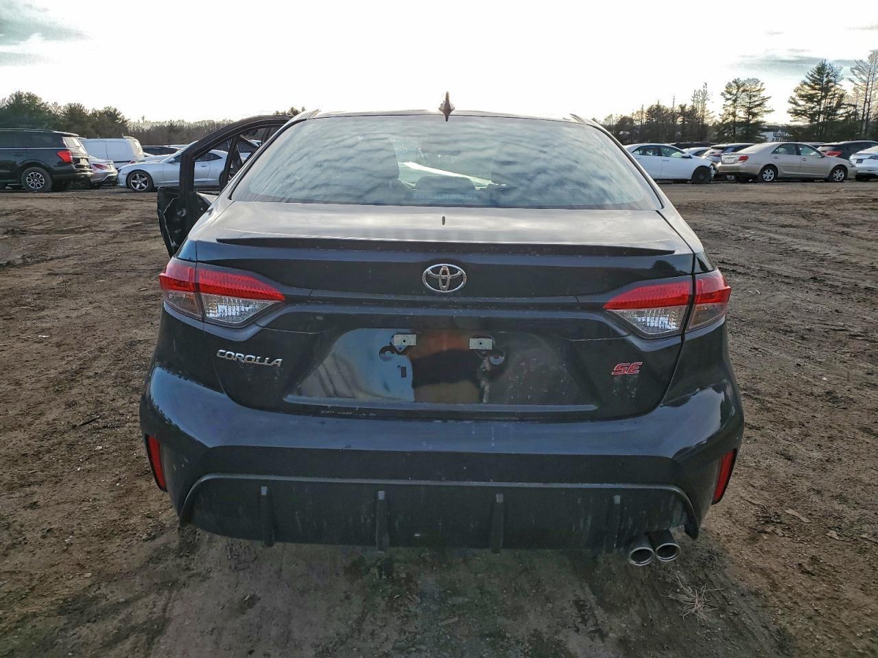 2026 Toyota Corolla Se - Image 6