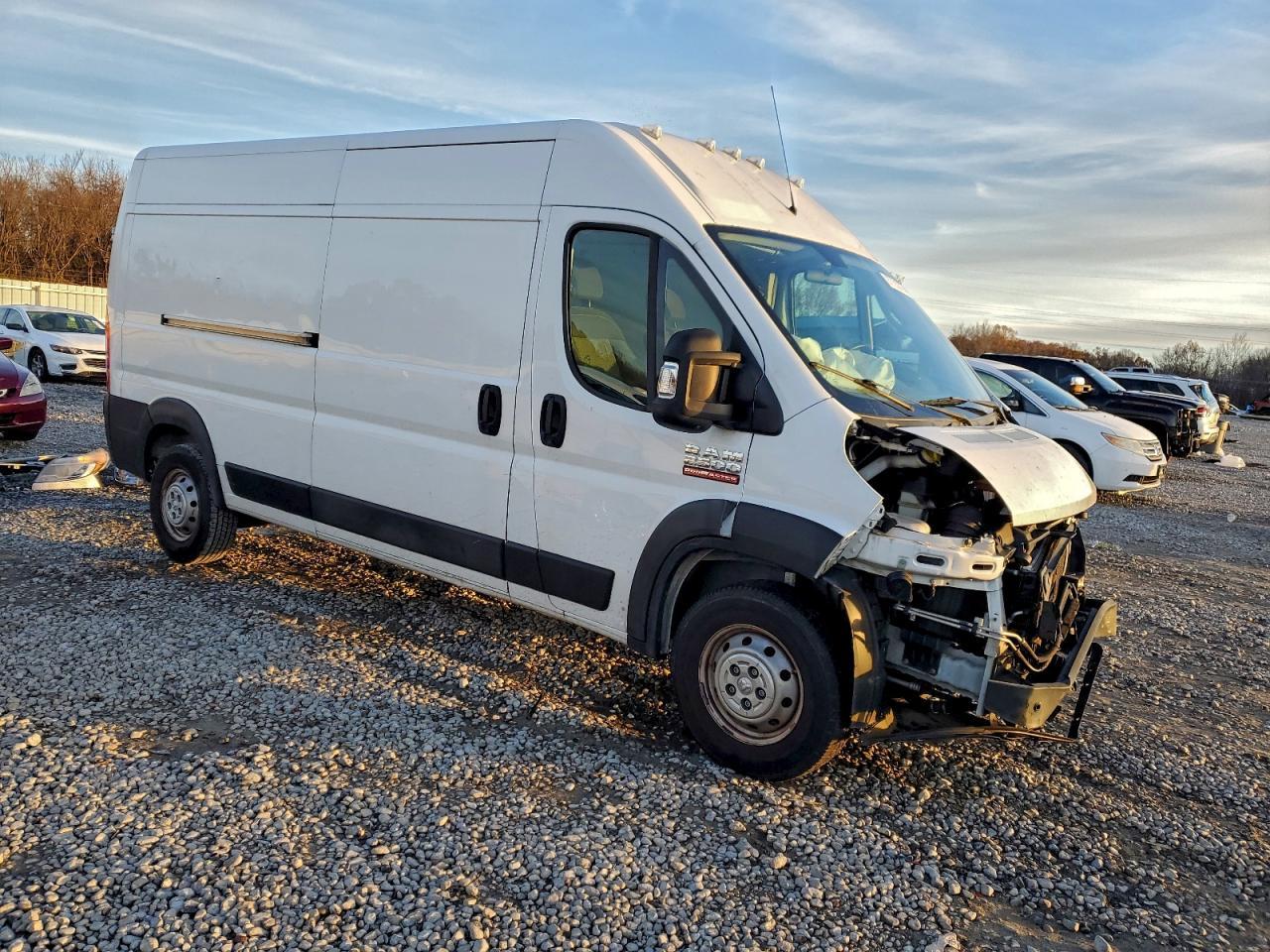 2019 Ram Promaster 2500 2500 High - Фото 4